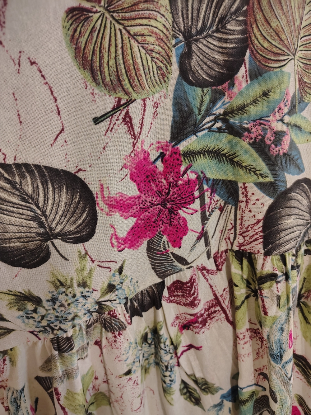 Tropical Linen Floral Maxi Dress in White and Pink 3x - Picture 11 of 12